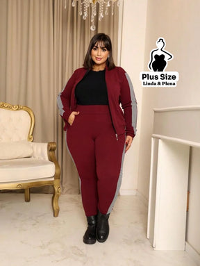 Conjunto Esportivo com Jaqueta Zíper e Faixa Lateral Plus Size Conjunto Esportivo com Jaqueta Zíper e Faixa Lateral