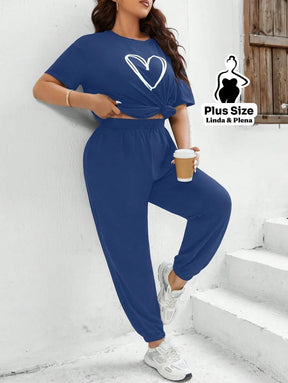 Conjunto Estampado Com Coração E Calça Jogger Plus Size Conjunto Estampado Com Coração E Calça Jogger Plus Size