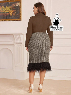 Conjunto Gola Alta Com Saia De Tweed E Plumas Plus Size Conjunto Gola Alta Com Saia De Tweed E Plumas Plus Size