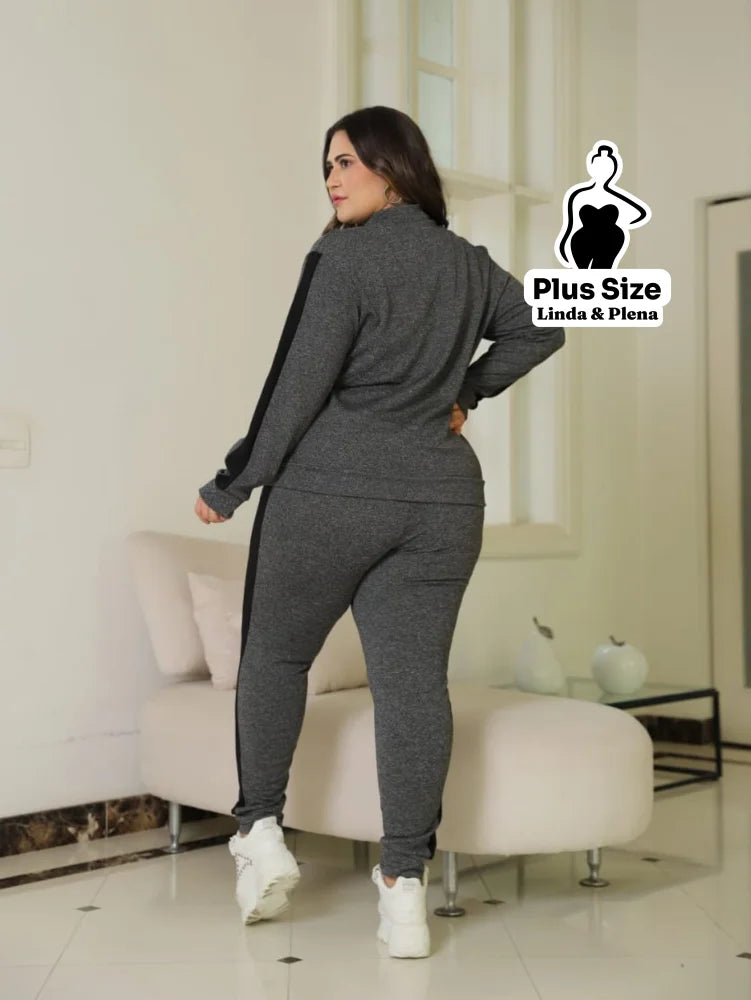 Conjunto Jaqueta Zíper Calça Jogger Faixa Lateral Plus Size Conjunto Jaqueta Zíper Calça Jogger Faixa Lateral Plus Size