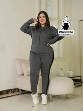 Conjunto Jaqueta Zíper Calça Jogger Faixa Lateral Plus Size G Conjunto Jaqueta Zíper Calça Jogger Faixa Lateral Plus