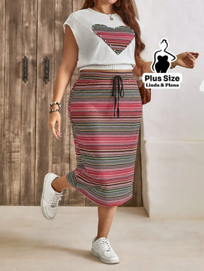 Conjunto Listrado com Blusa Coração e Saia Midi Plus Size Rosa e Branco / G Conjunto Listrado com Blusa Coração e Saia