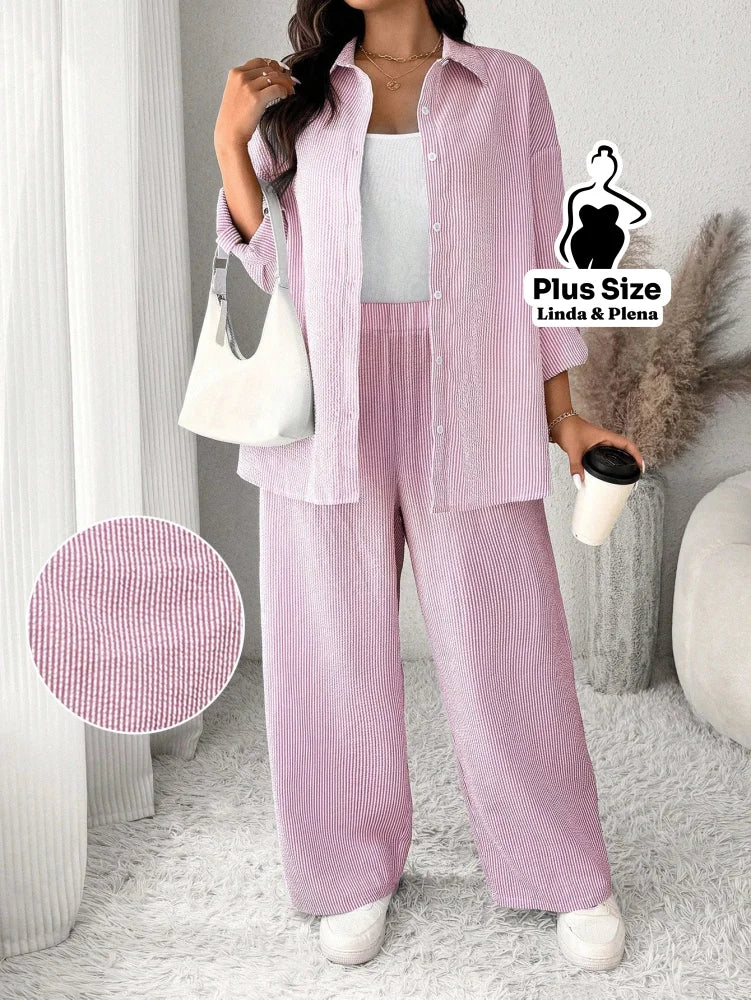 Conjunto Listrado com Camisa Aberta e Calça Leve Plus Size Rosa Bebê / G Conjunto Listrado com Camisa Aberta e Calça