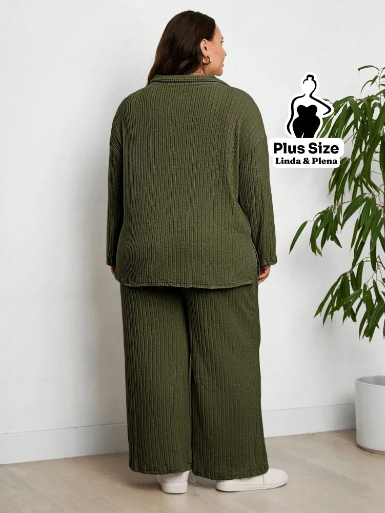 Conjunto Malha Tricô Com Capuz E Calça Pantalona Plus Size Conjunto Malha Tricô Com Capuz E Calça Pantalona Plus Size