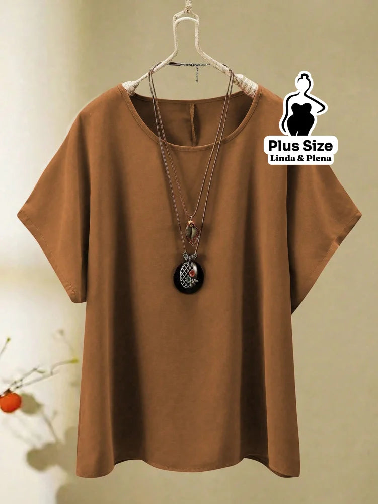 Conjunto Minimalista com Blusa Solta e Calça Reta Plus Size Conjunto Minimalista com Blusa Solta e Calça Reta Plus Size