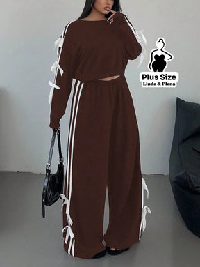 Conjunto Moletom Detalhes Com Faixa Laterais Plus Size Conjunto Moletom Detalhes Com Faixa Laterais Plus Size