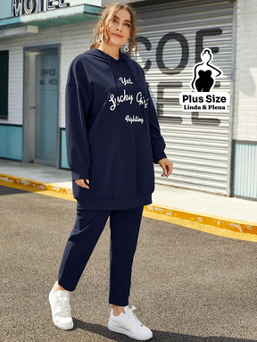 Conjunto Moletom Estampado Com Capuz E Calça Plus Size Conjunto Moletom Estampado Com Capuz E Calça Plus Size