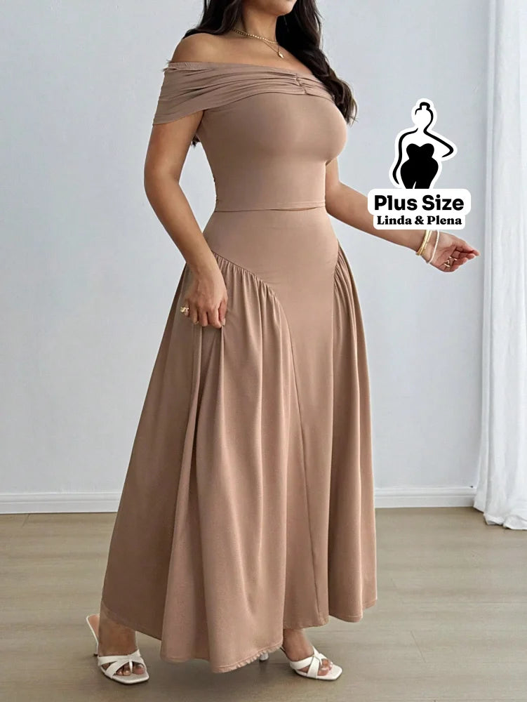 Conjunto Ombro A Ombro Com Pregas E Saia Fluida Plus Size Conjunto Ombro A Ombro Com Pregas E Saia Fluida Plus Size