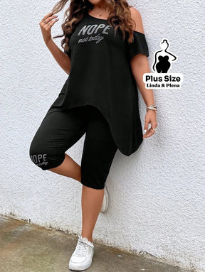 Conjunto Preto com Blusa Estampada e Bermuda Legging Plus Size Conjunto Preto com Blusa Estampada e Bermuda Legging