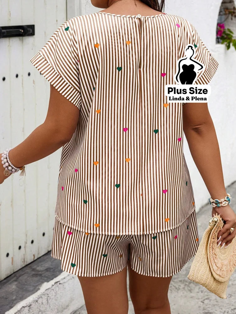 Conjunto Short E Blusa Estampados Em Tecido Leve Plus Size Conjunto Short E Blusa Estampados Em Tecido Leve Plus Size