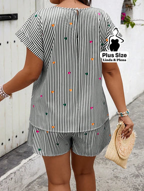 Conjunto Short E Blusa Estampados Em Tecido Leve Plus Size Conjunto Short E Blusa Estampados Em Tecido Leve Plus Size