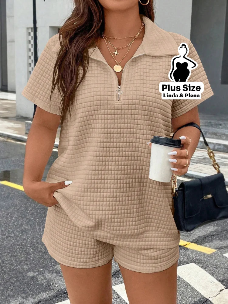 Conjunto Texturizado Com Zíper E Gola Polo Plus Size Conjunto Texturizado Com Zíper E Gola Polo Plus Size