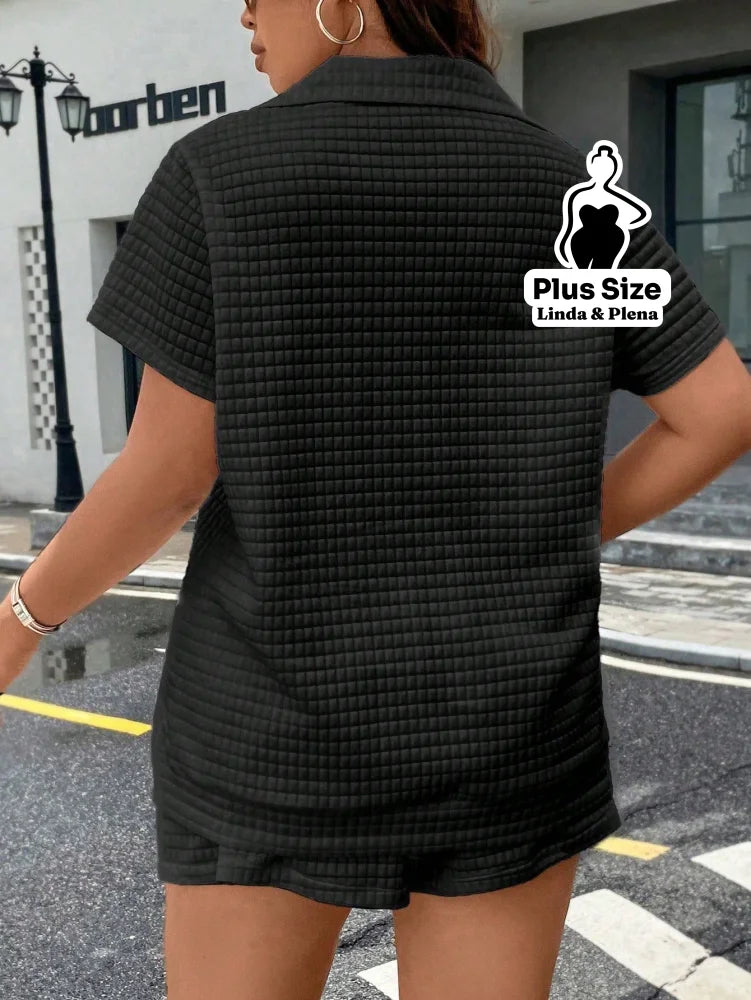 Conjunto Texturizado Com Zíper E Gola Polo Plus Size Conjunto Texturizado Com Zíper E Gola Polo Plus Size