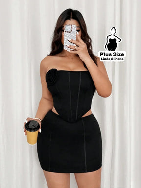 Conjunto Tomara Que Caia Com Flor E Saia Curta Justa Plus Size Conjunto Tomara Que Caia Com Flor E Saia Curta Justa