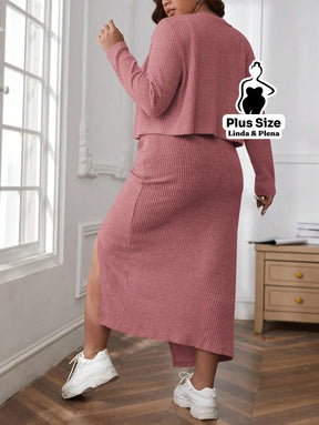 Conjunto Vestido Canelado Com Fenda E Cardigan Plus Size Conjunto Vestido Canelado Com Fenda E Cardigan Plus Size
